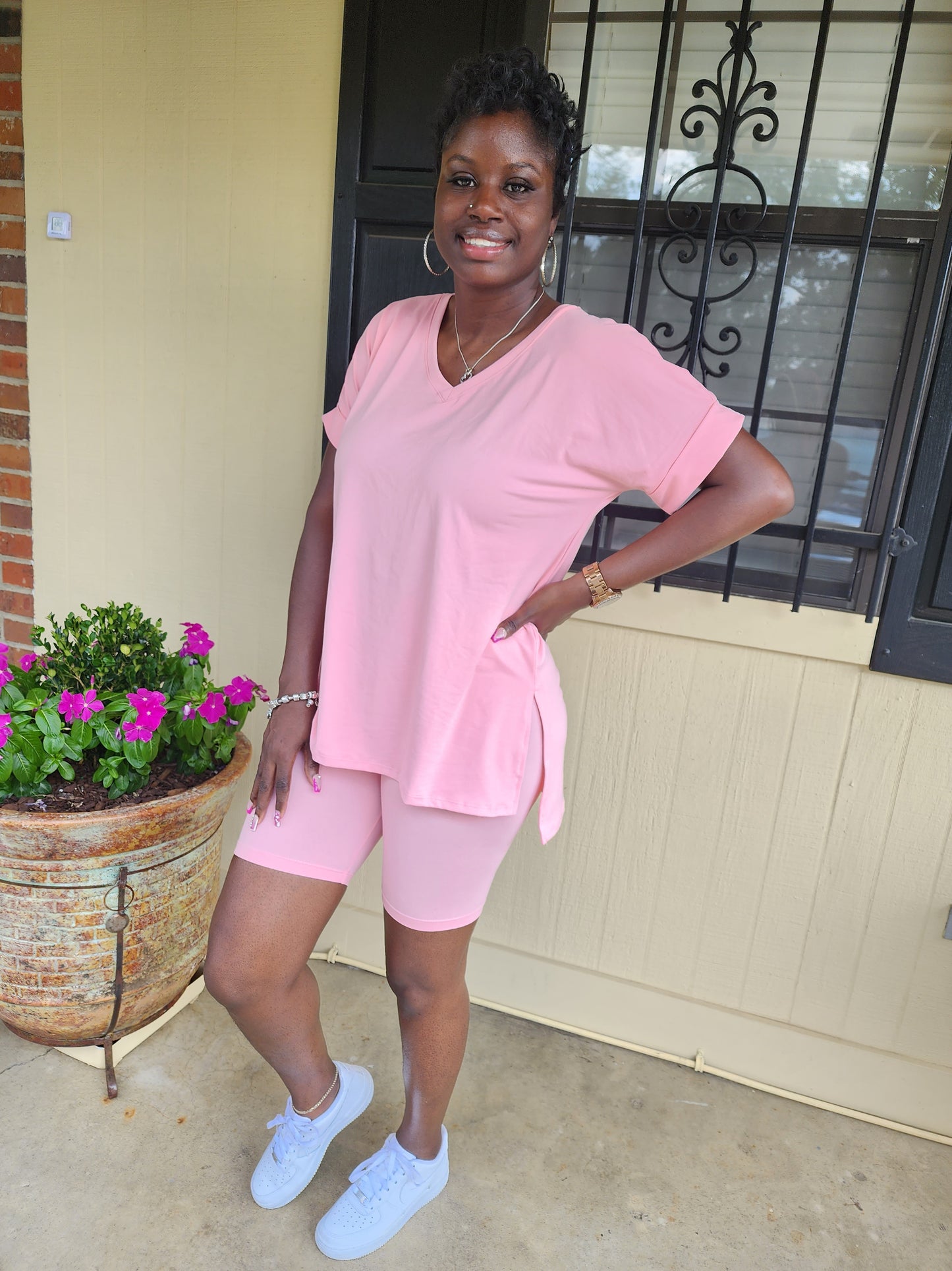 V-neck top & Biker Short Set (Pink)