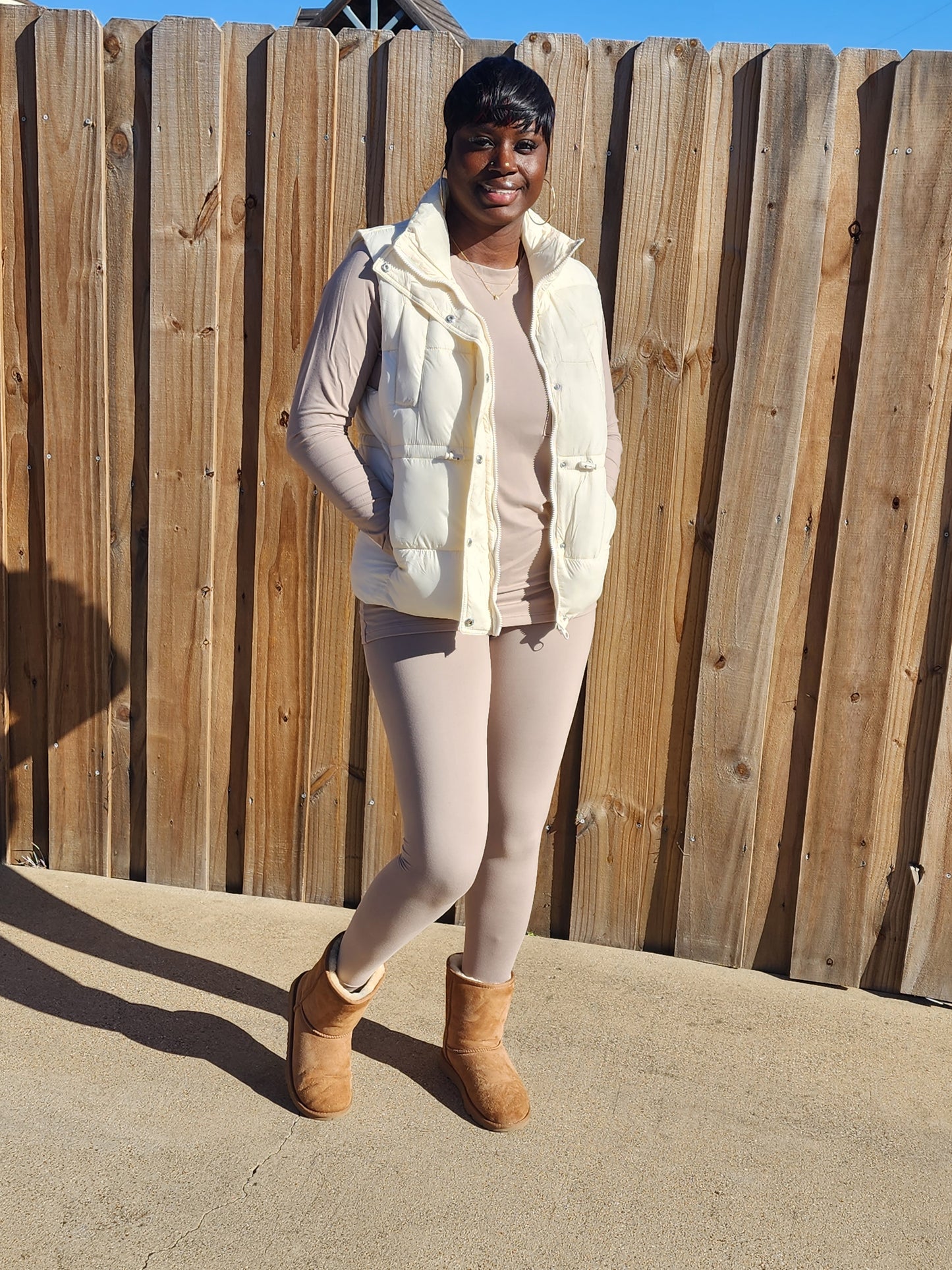 Zip-up Puffer Vest (Cream)