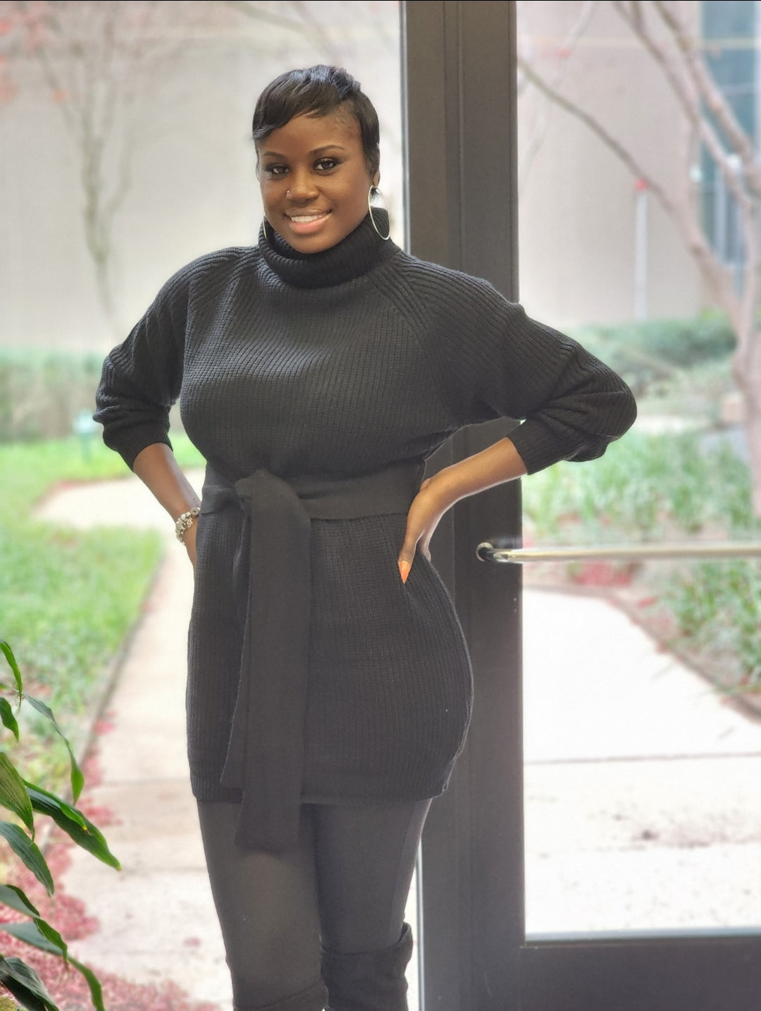 Turtleneck Sweater (Black)